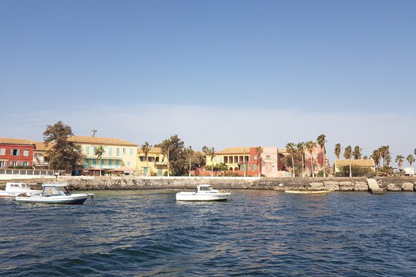 ile-de-goree-debarquement ile-de-goree-debarquement