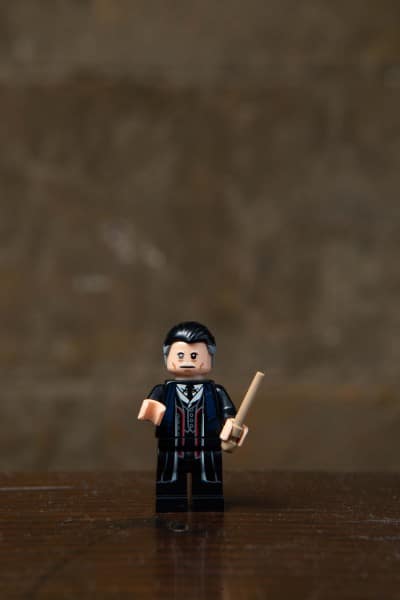 lego-minifigure-percival-graves-1-400×600