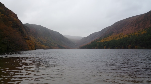 Je suis allée à voir un lac dans le comté du Wicklow, lors d'un voyage en bus.