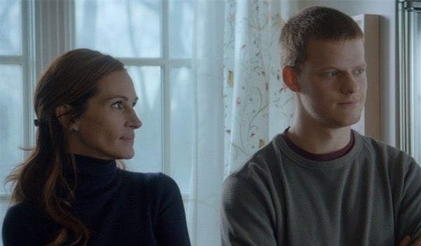 julia-roberts-lucas-hedges