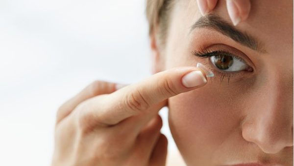 Conseils maquillage lentilles de vue