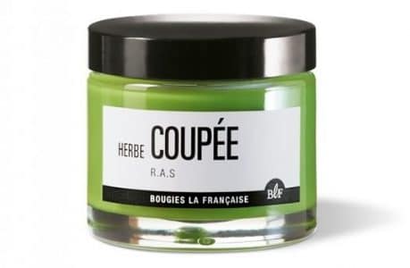 Bougie odeur herbe coupée, 12,18€ au lieu de 17,40€ Bougie odeur herbe coupée, 12,18€ au lieu de 17,40€