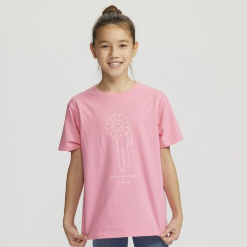 billie-eilish-takashi-murakami-collection-uniqlo-t-shirt-4 billie-eilish-takashi-murakami-collection-uniqlo-t-shirt-4