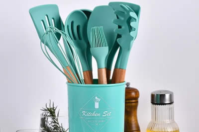 Ensemble de spatules, de 16,89€ à 23,95€ (au lieu de 28,63€ à 40,60€)