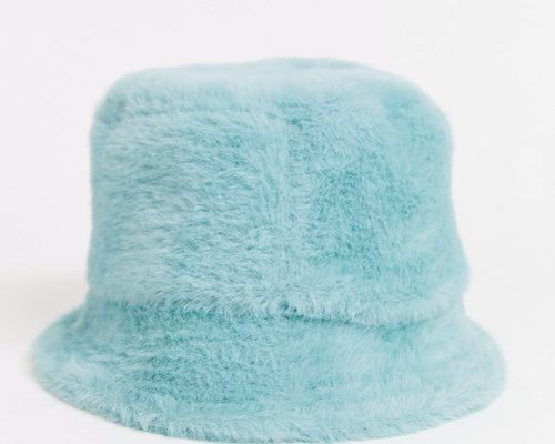 bob-bleu-fourrure bob-bleu-fourrure