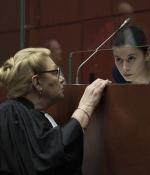 la-fille-au-bracelet-critique la-fille-au-bracelet-critique