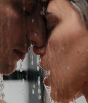 couple-douche-vert couple-douche-vert