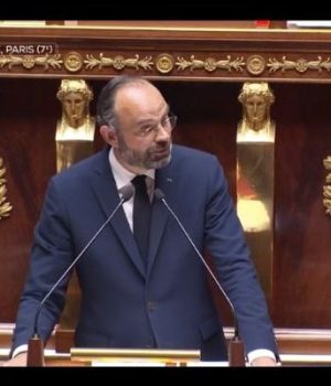 Edouard Philippe annonce le plan de déconfinement à l'Assemblée Nationale / TF1