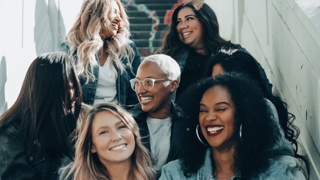 Jalousie entre femmes comment arrêter d