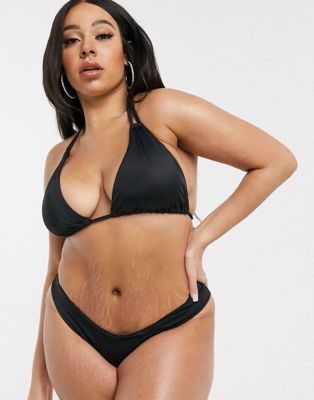 Haut de bikini ASOS Curve, du L au XXL, 13,99€ (et le bas qui va avec, 11,49€)