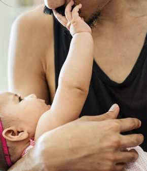« allaitement-paternel-homme-lactation »