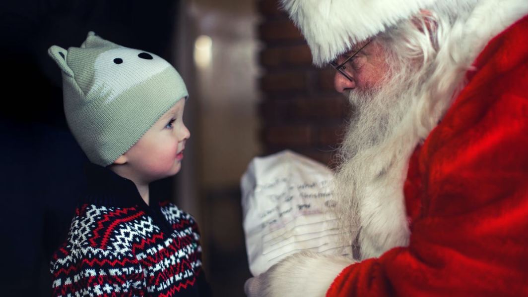 « pere-noel-mensonge-enfant »