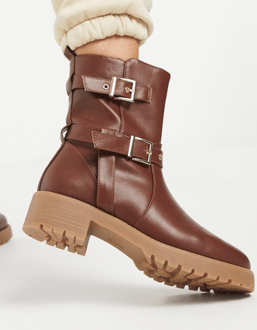 Bottines marrons, ASOS, 26,35€ au lieu de 43,99€