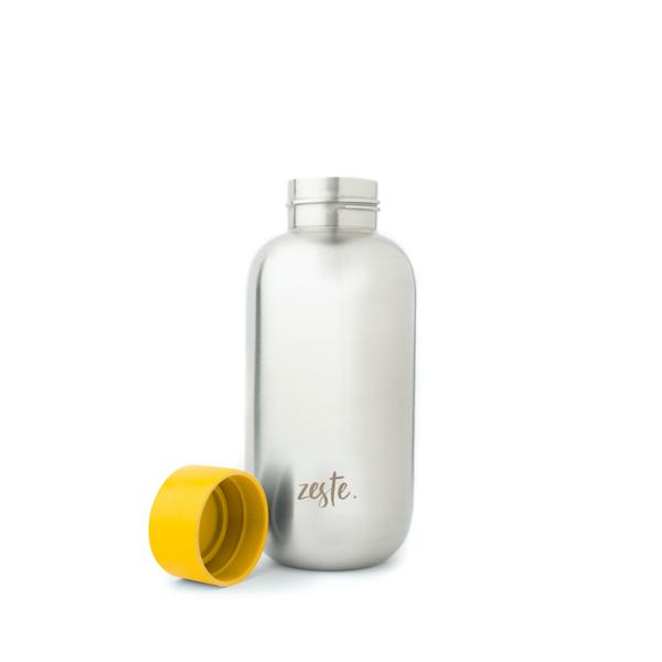 Gourde de 50cl en inox 100% made in France, Zeste, 32€. Gourde de 50cl en inox 100% made in France, Zeste, 32€.