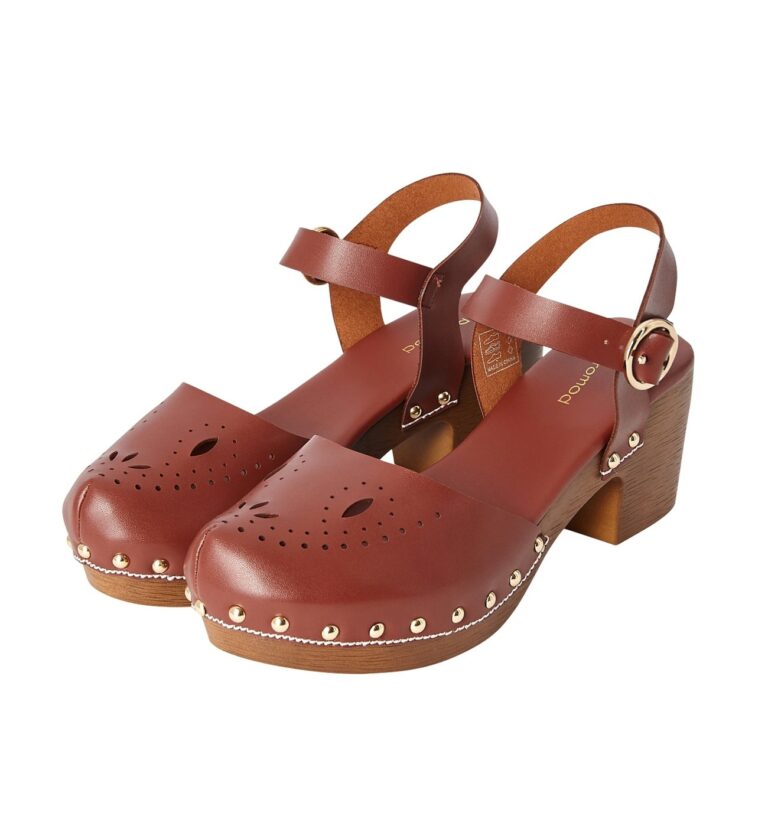 Sandales sabot effet cuir perforé, Promod, 39,95€. Sandales sabot effet cuir perforé, Promod, 39,95€.