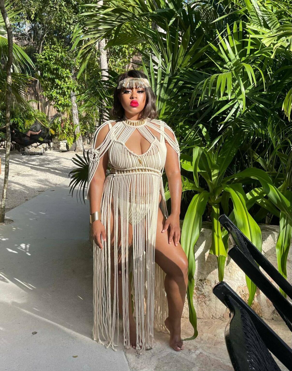 Robe en macramé, chakucraft, 128,40€. Robe en macramé, chakucraft, 128,40€.