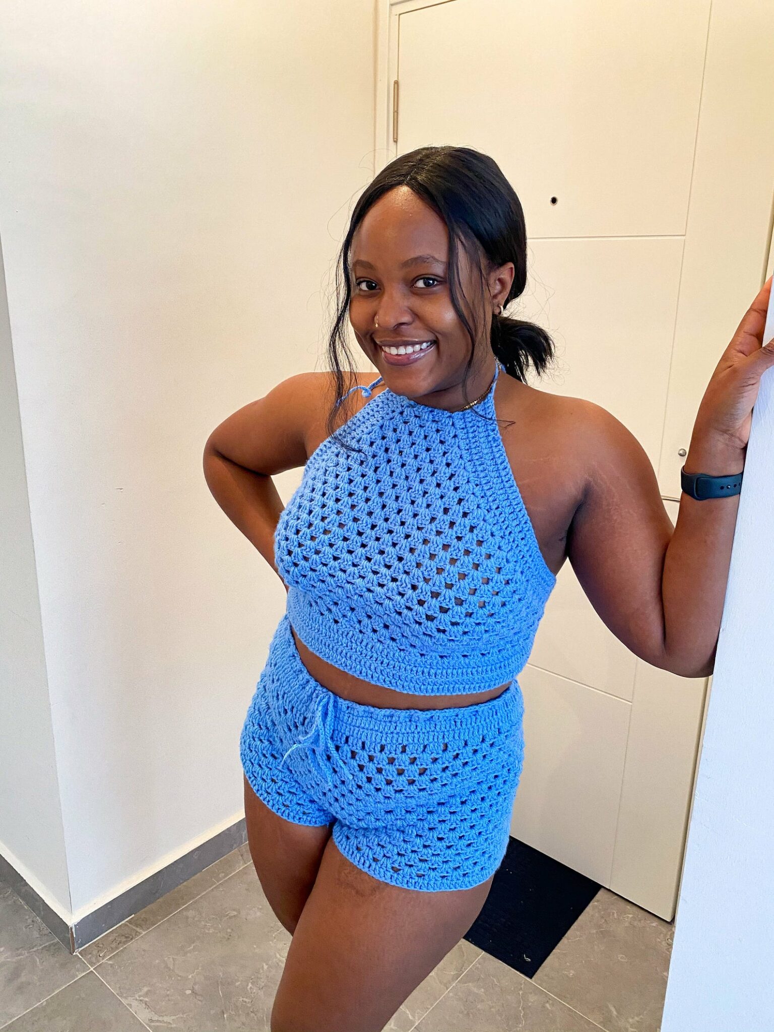 Patron pour haut et short en crochet, HookandYarnsDesign, 10,27€. Patron pour haut et short en crochet, HookandYarnsDesign, 10,27€.