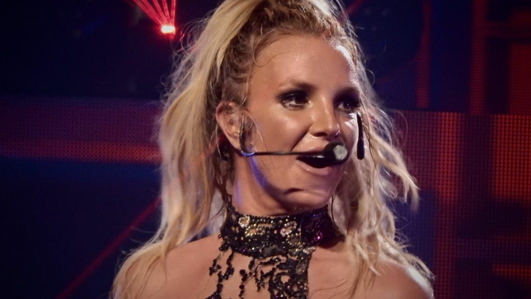 Britney_Spears_Roundhouse_London_Apple_Music_Festival_2016