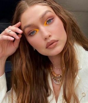 Gigi Hadid se sent comme un pont entre les deux cultures de ses parents