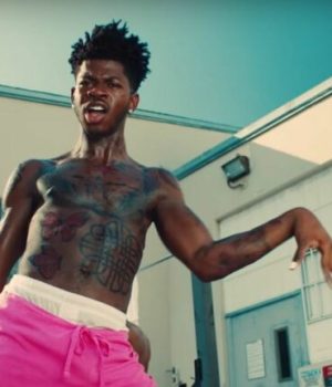 Lil Nas X dans le clip de INdustry Baby