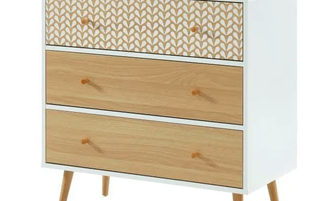Commode trois tiroirs - 99€99 199,99 € Commode trois tiroirs - 99€99 199,99 €