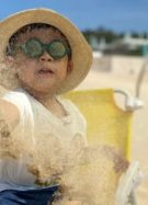 enfant-plage-sable