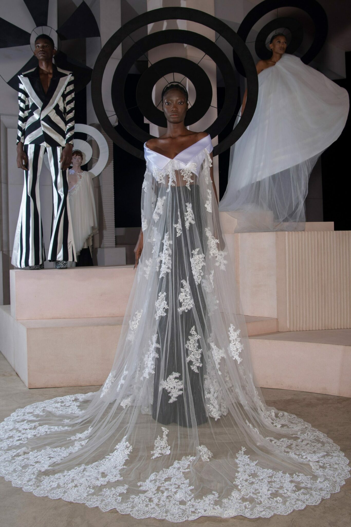 00005-HarrisReed-DemiCouture-22-London-credit-brand 00005-HarrisReed-DemiCouture-22-London-credit-brand