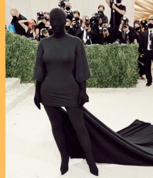 Kim Kardashian au Met Ball en fetishwear