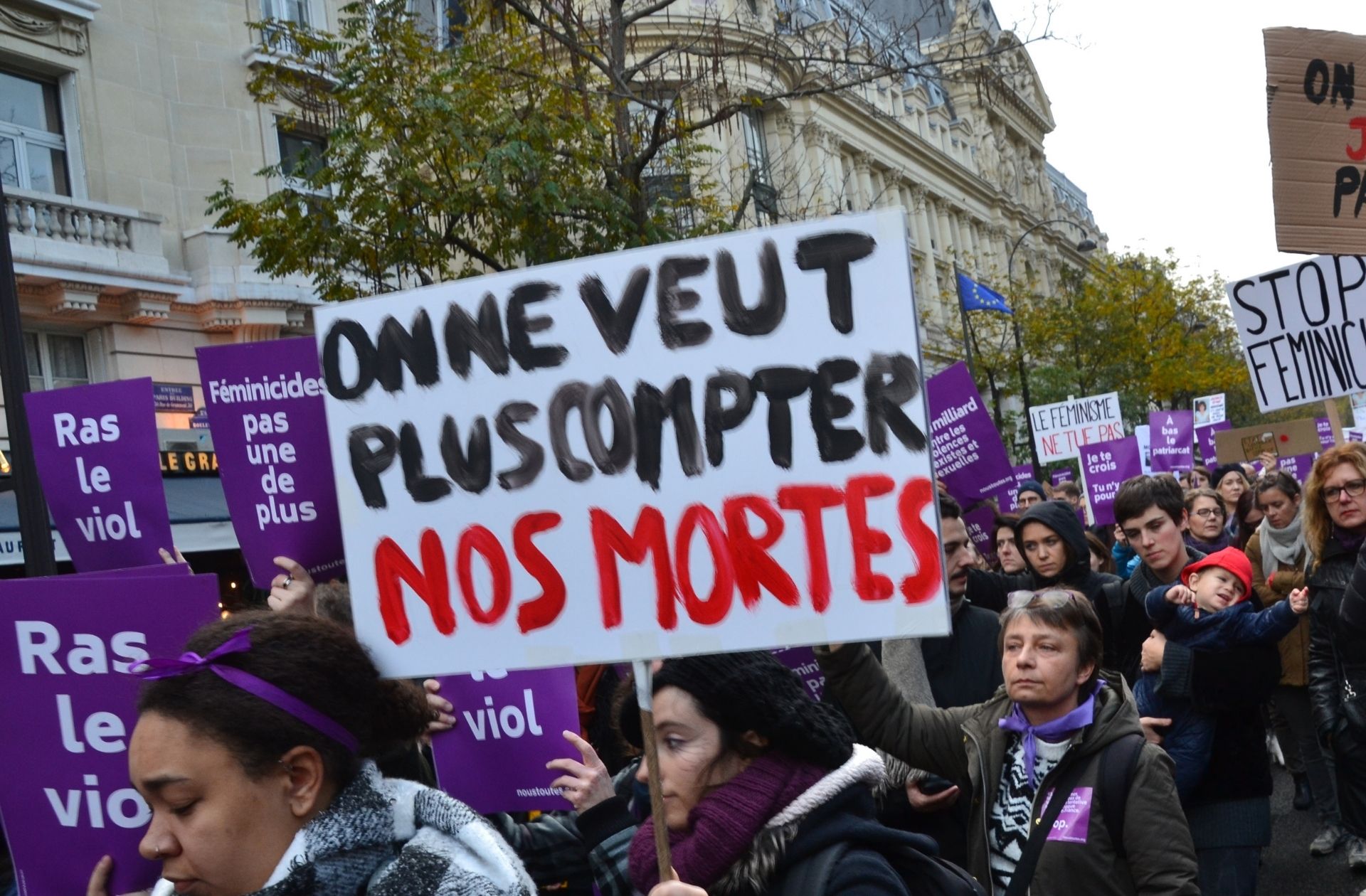 Marche_contre_les_violences_sexistes_et_sexuelles_Jeanne-Menjoulet