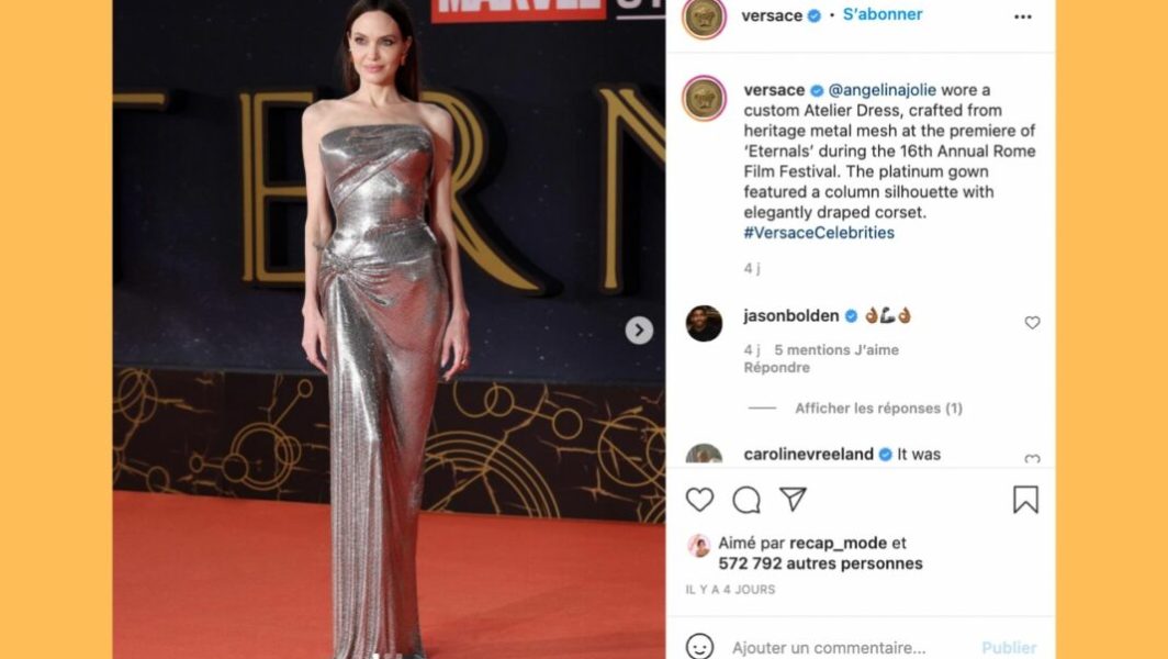 Angelina Jolie en Versace sur le tapis rouge d'Eternals