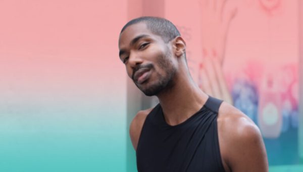 Anthony Vincent pour la vidéo Street Style de Madmoizelle