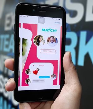 Match Tinder sur l'écran d'un smartphone