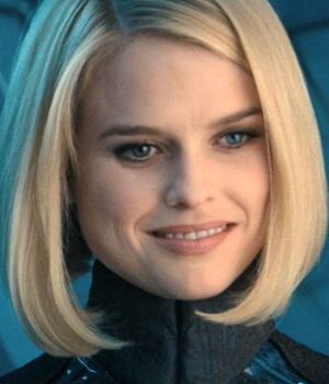 alice-eve-star-tren-nudite alice-eve-star-tren-nudite