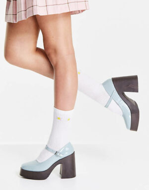 Babies-bleu-vernies Babies-bleu-vernies