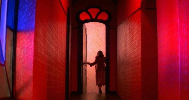 suspiria_hallwa