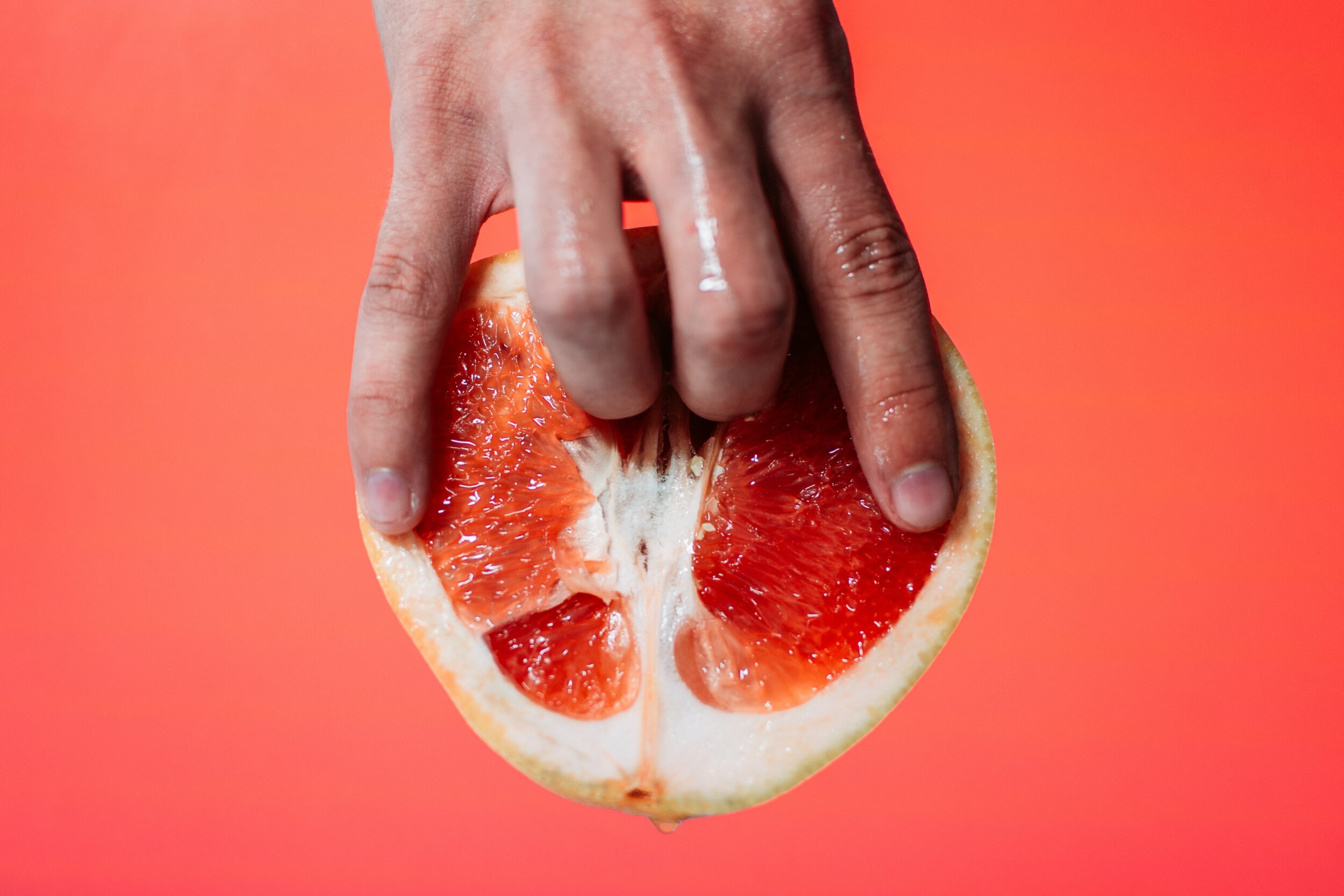 taras-chernus-mYt2lGON2cc-unsplash taras-chernus-mYt2lGON2cc-unsplash