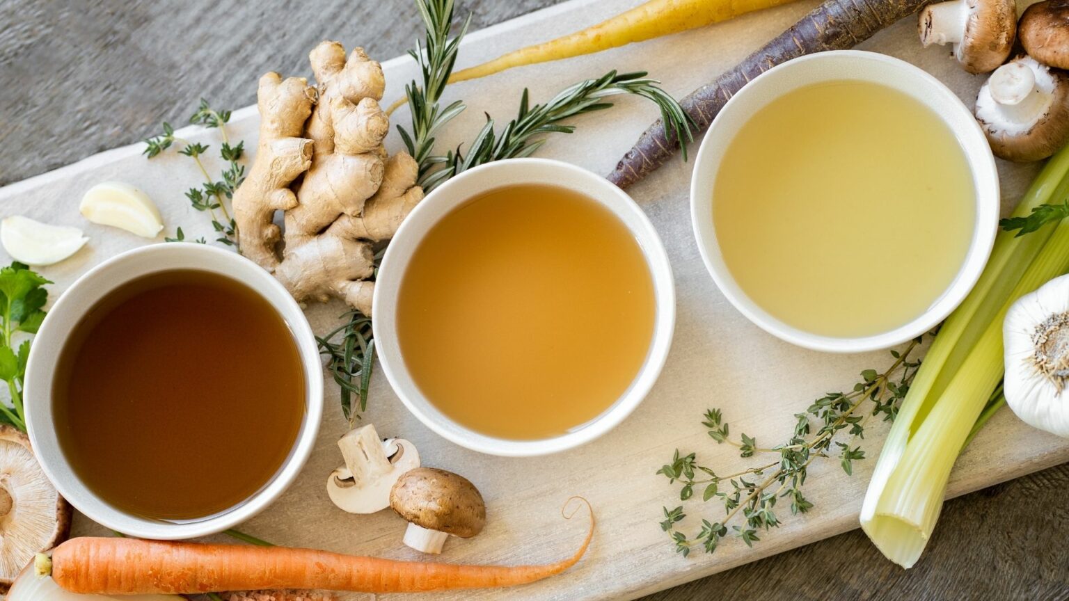 Notre recette de bouillon magique pour vous sauver après les excès du