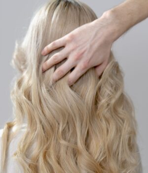 shampoing-violet-cheveux-blonds-reflets shampoing-violet-cheveux-blonds-reflets