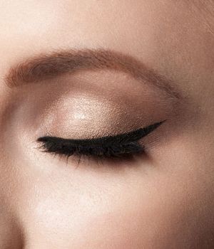 astuce-eyeliner-filtre-tiktok