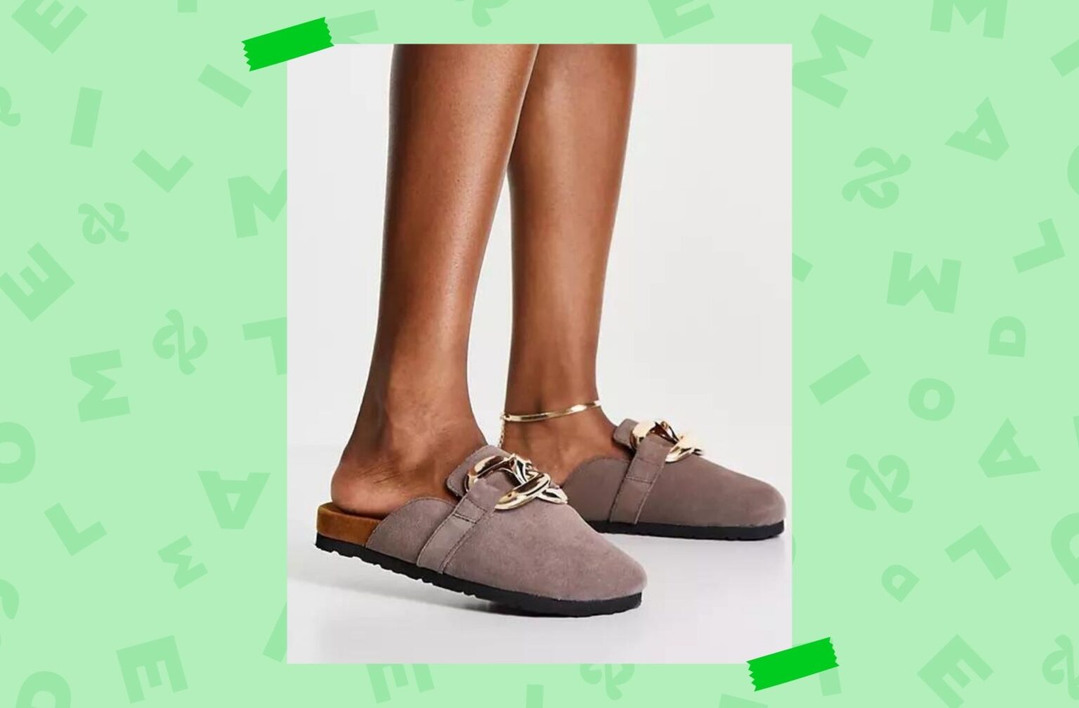 ASRA – Fiscal – Sabots en daim avec chaîne – Mauve ASRA – Fiscal – Sabots en daim avec chaîne – Mauve