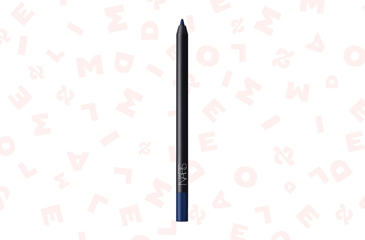 bleu-paupieres-maquillage-eyeliner-nars bleu-paupieres-maquillage-eyeliner-nars