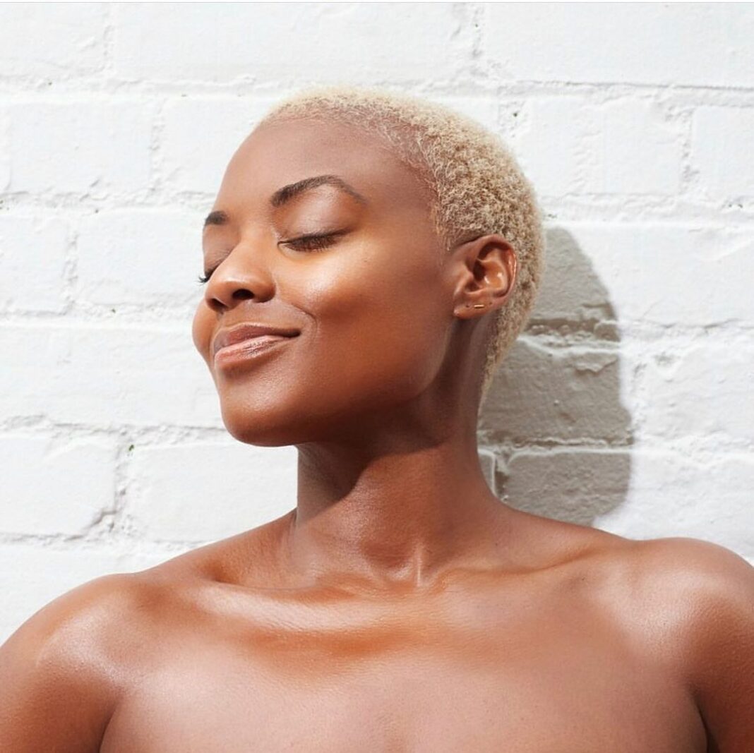 ond-decolore-afro ond-decolore-afro