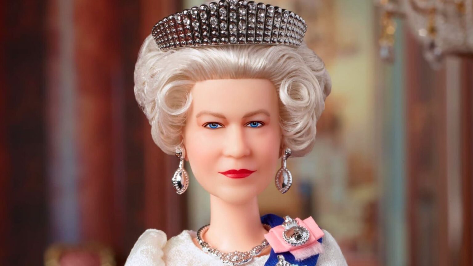 barbie-reine-angleterre-1 barbie-reine-angleterre-1