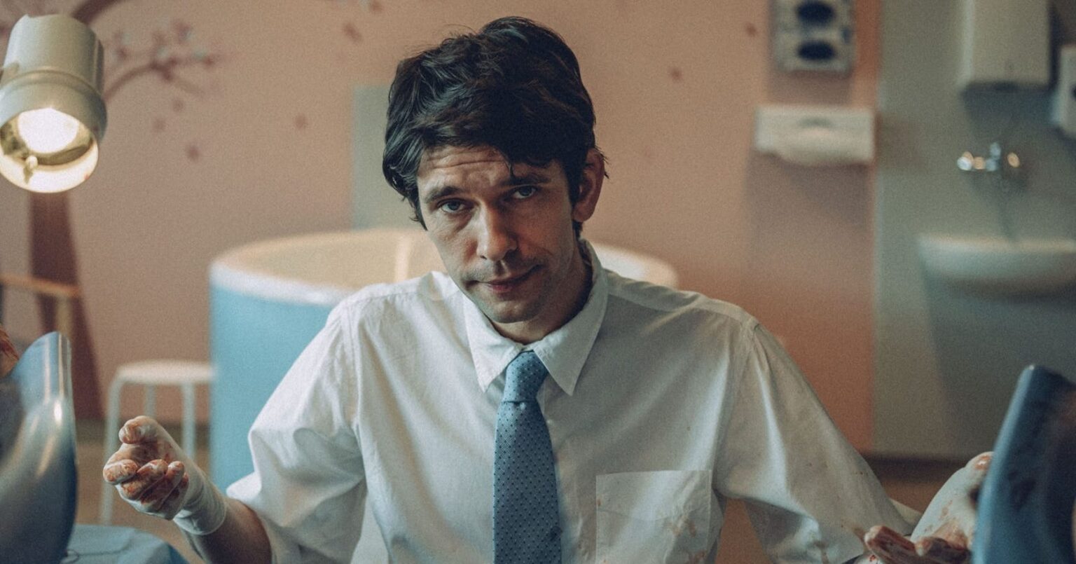 this-is-going-to-hurt-photo-ben-whishaw-1424838
