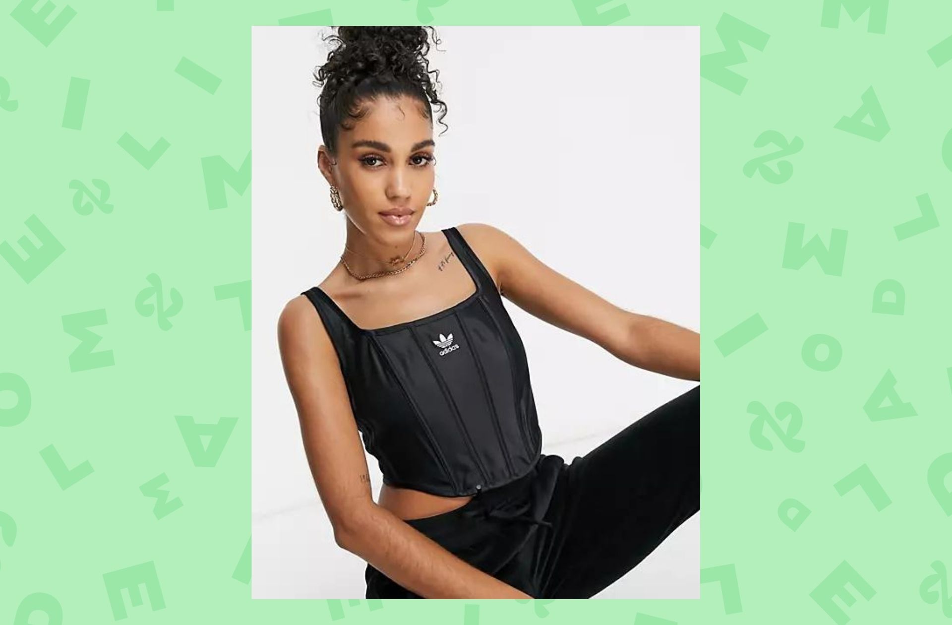 adidas Originals – Relaxed Risqué – Corset effet satin – Noir