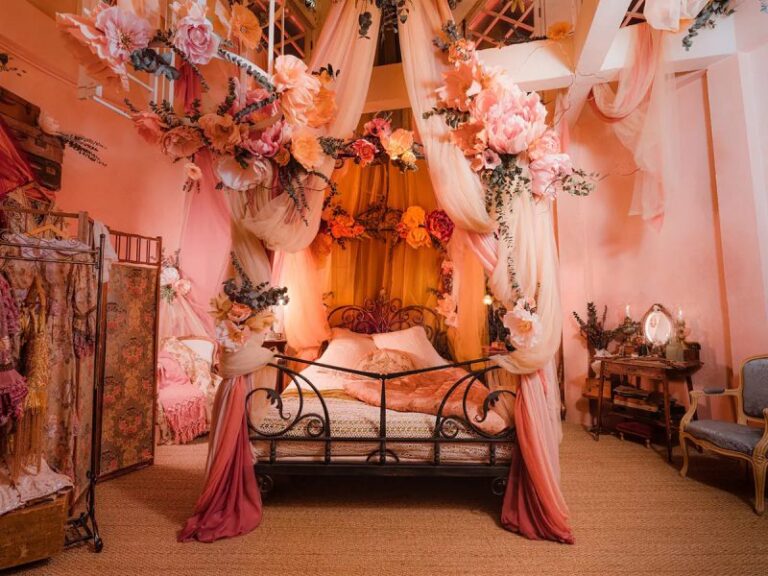 airbnb-chambre-moulin-rouge-3-800×600 airbnb-chambre-moulin-rouge-3-800×600