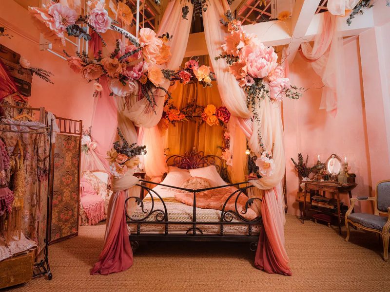 airbnb-chambre-moulin-rouge-3-800&#215;600