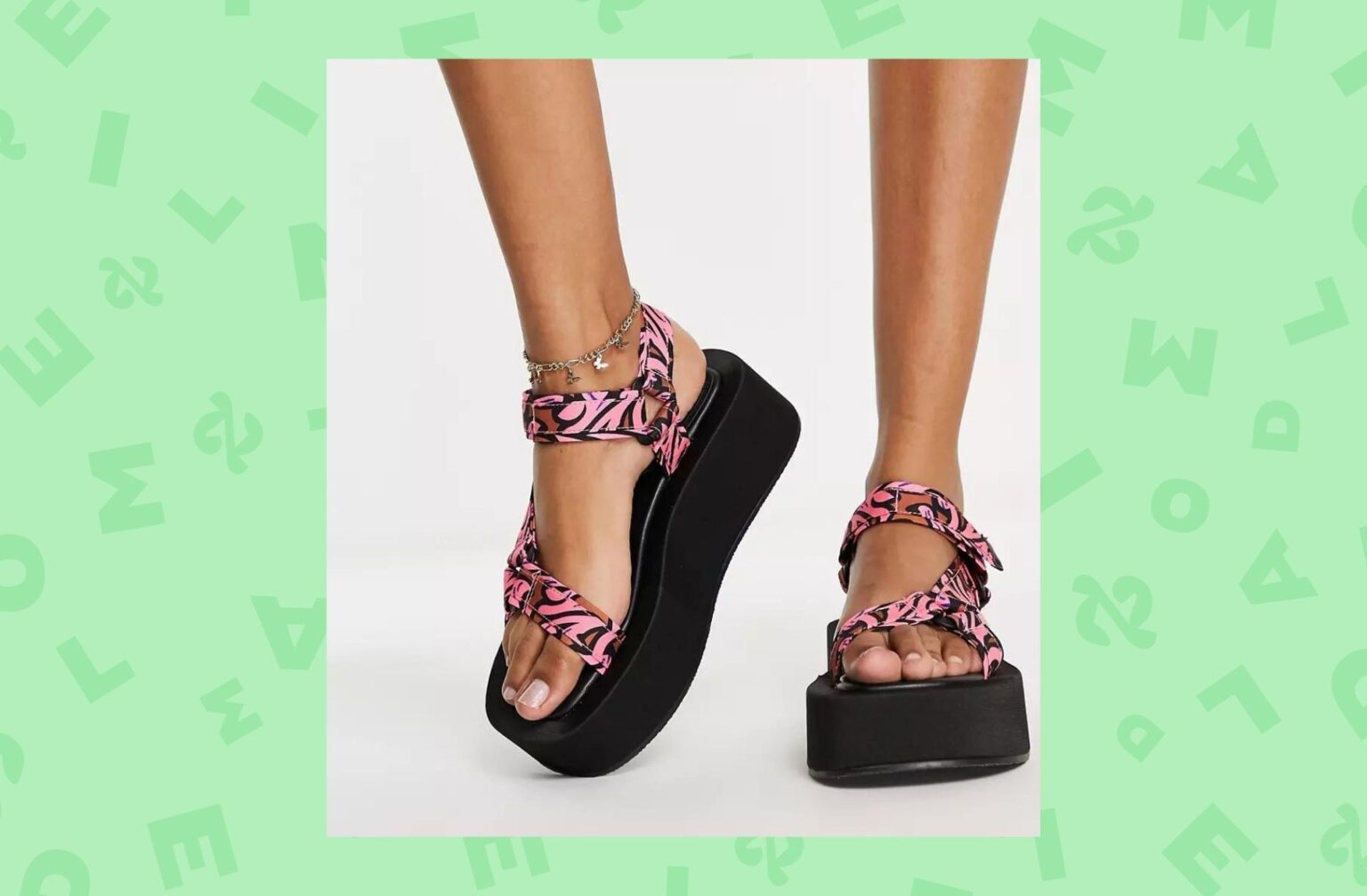 ASOS DESIGN – Tornado – Sandales plates à semelle plateforme et brides croisées matelassées ASOS DESIGN – Tornado – Sandales plates à semelle plateforme et brides croisées matelassées