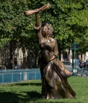 Cette nouvelle statue rend hommage à une héroïne de la lutte contre l'esclavage