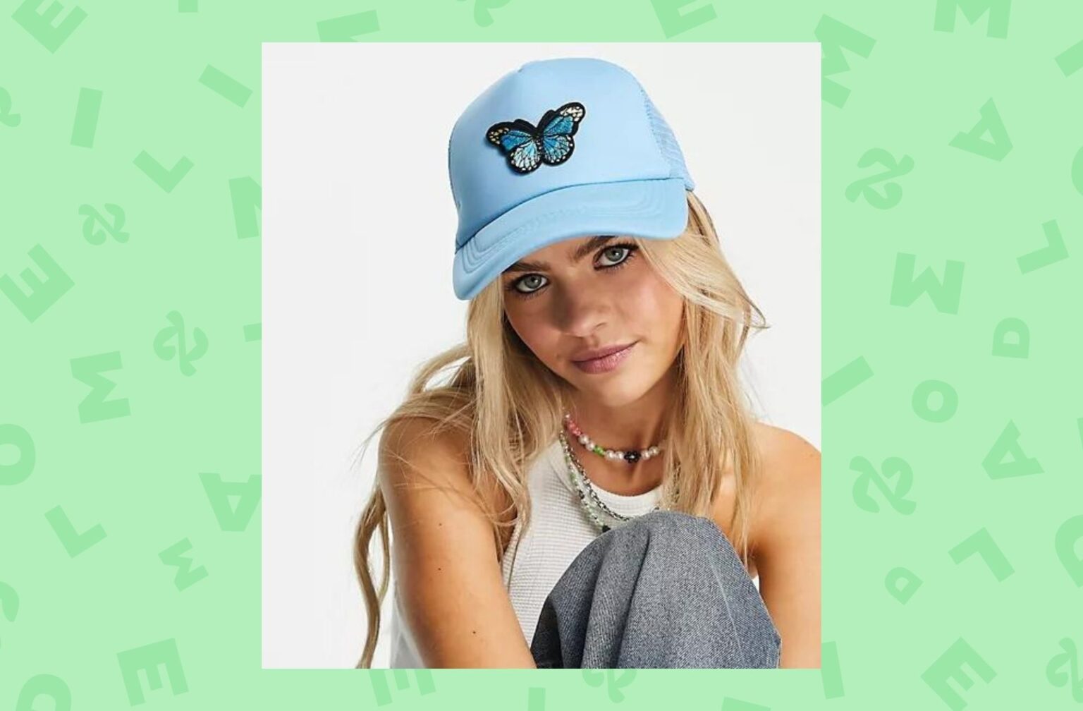 My Accessories London – Casquette camionneur avec logo papillon – Bleu pastel My Accessories London – Casquette camionneur avec logo papillon – Bleu pastel